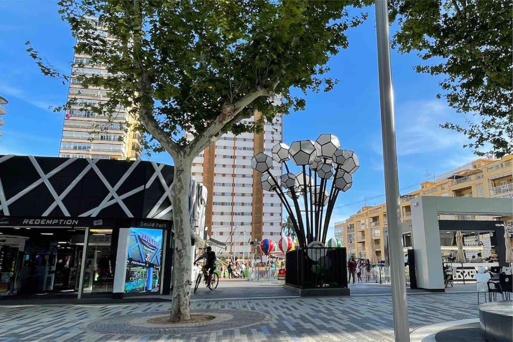 Inmejorable Ubicacion,70M Playa 70M Pueblo Appartement Benidorm Buitenkant foto