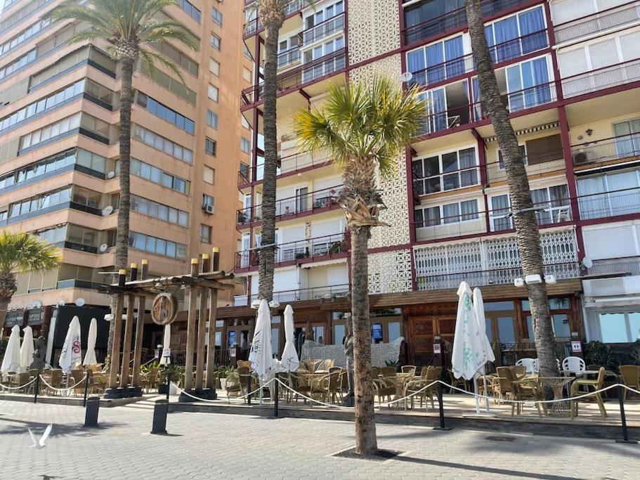 Inmejorable Ubicacion,70M Playa 70M Pueblo Appartement Benidorm Buitenkant foto